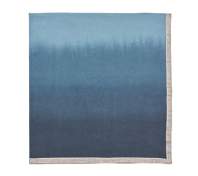 Kim Seybert Luxury Dip Dye Tablecloth in Navy & Blue