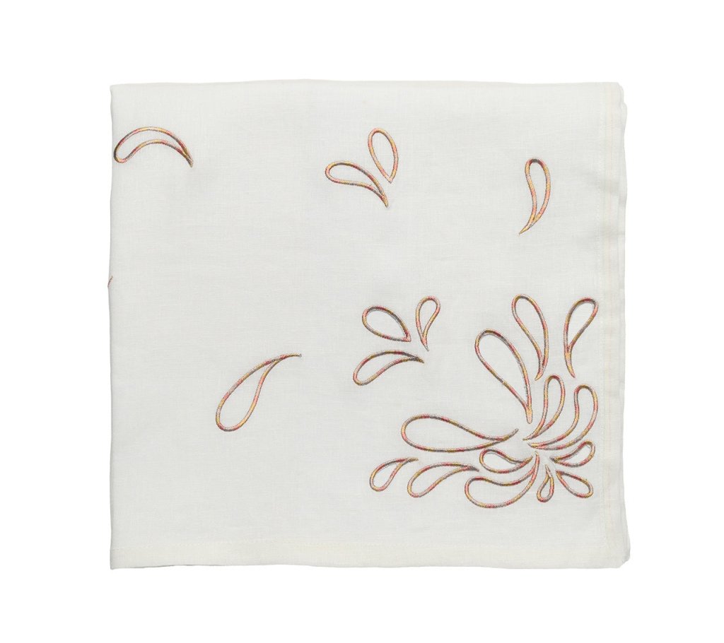 Kim Seybert, Inc.Fireworks Tablecloth in White & Multi