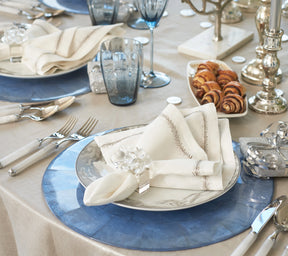 Kim Seybert Luxury Jardin Napkin in White & Silver