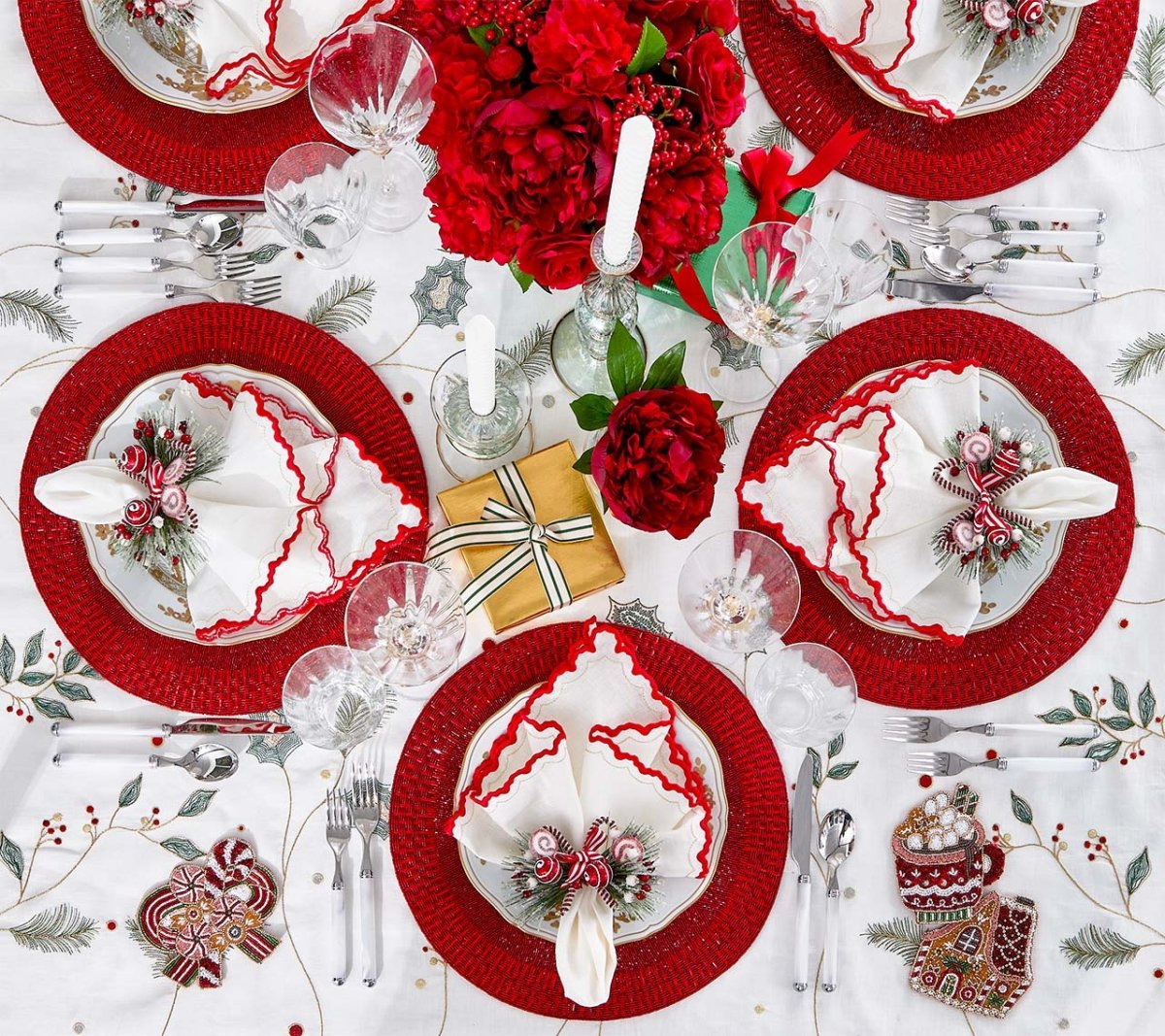 Kim Seybert, Inc.Holly and Sprig Tablecloth in White, Red & GreenTablecloths