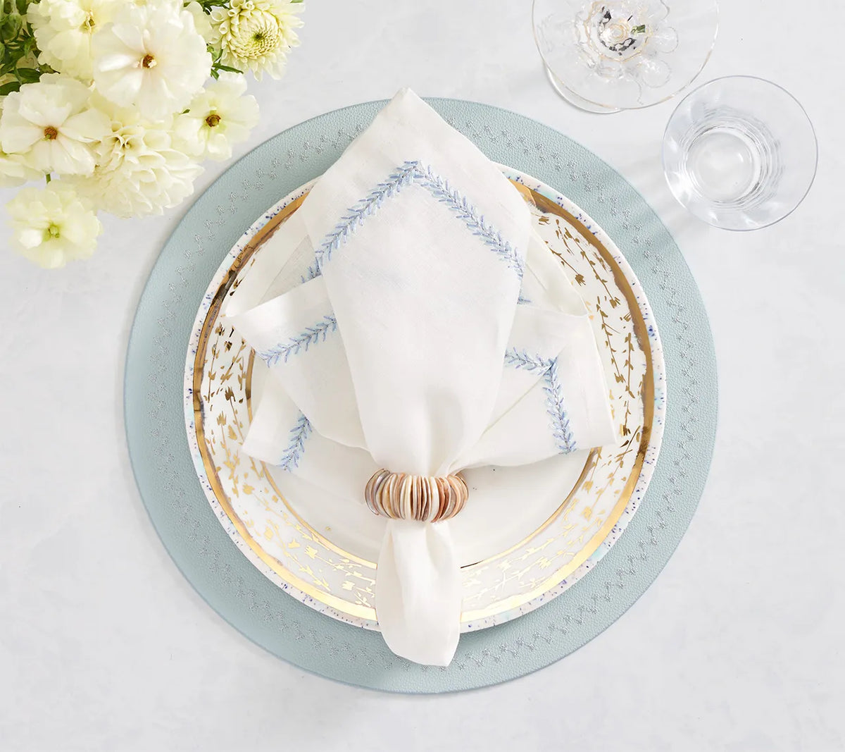 Shell Arc Napkin Ring in Natural & Ivory, Set of 4