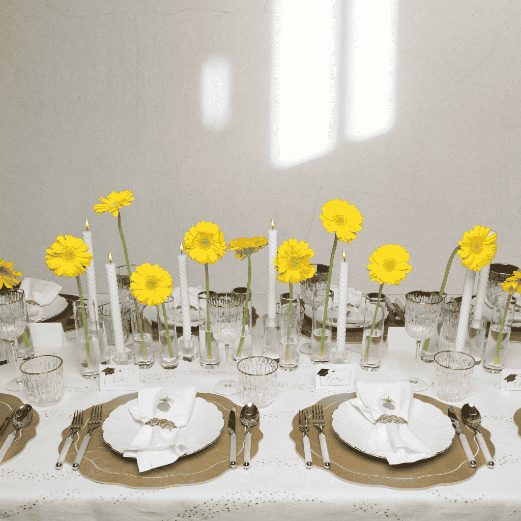 Pin Dot Tablecloth in Gold & Silver