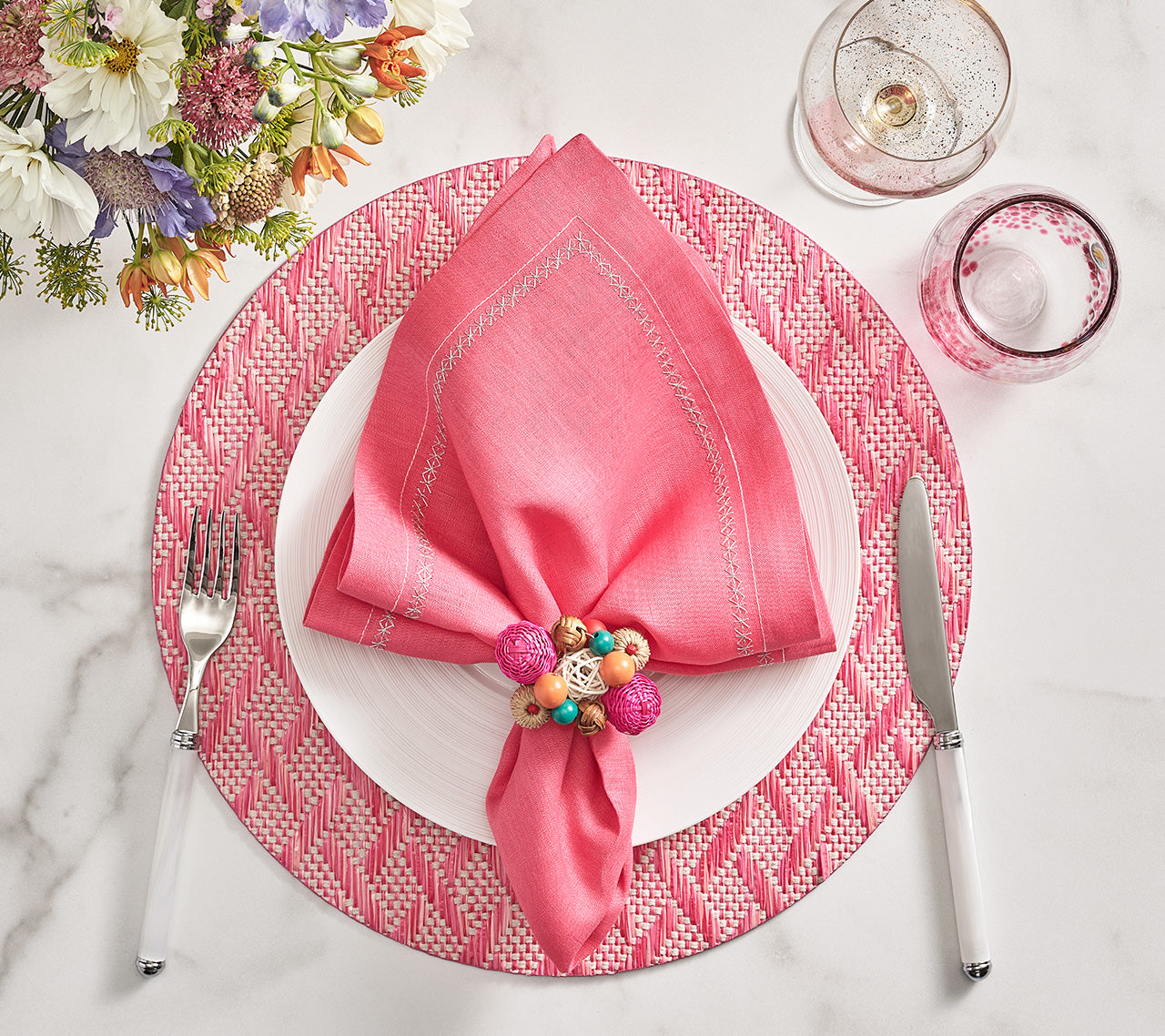 Round Basketweave Placemat in pink